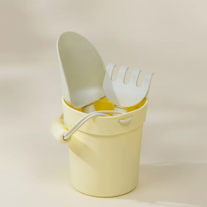 Coco Village Silicone Beach Bucket & Accessories (3 pcs)
