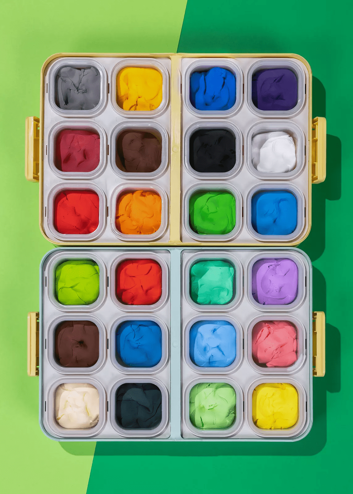 Coco Village Modeling Clay Set - 24 colors - Image 3