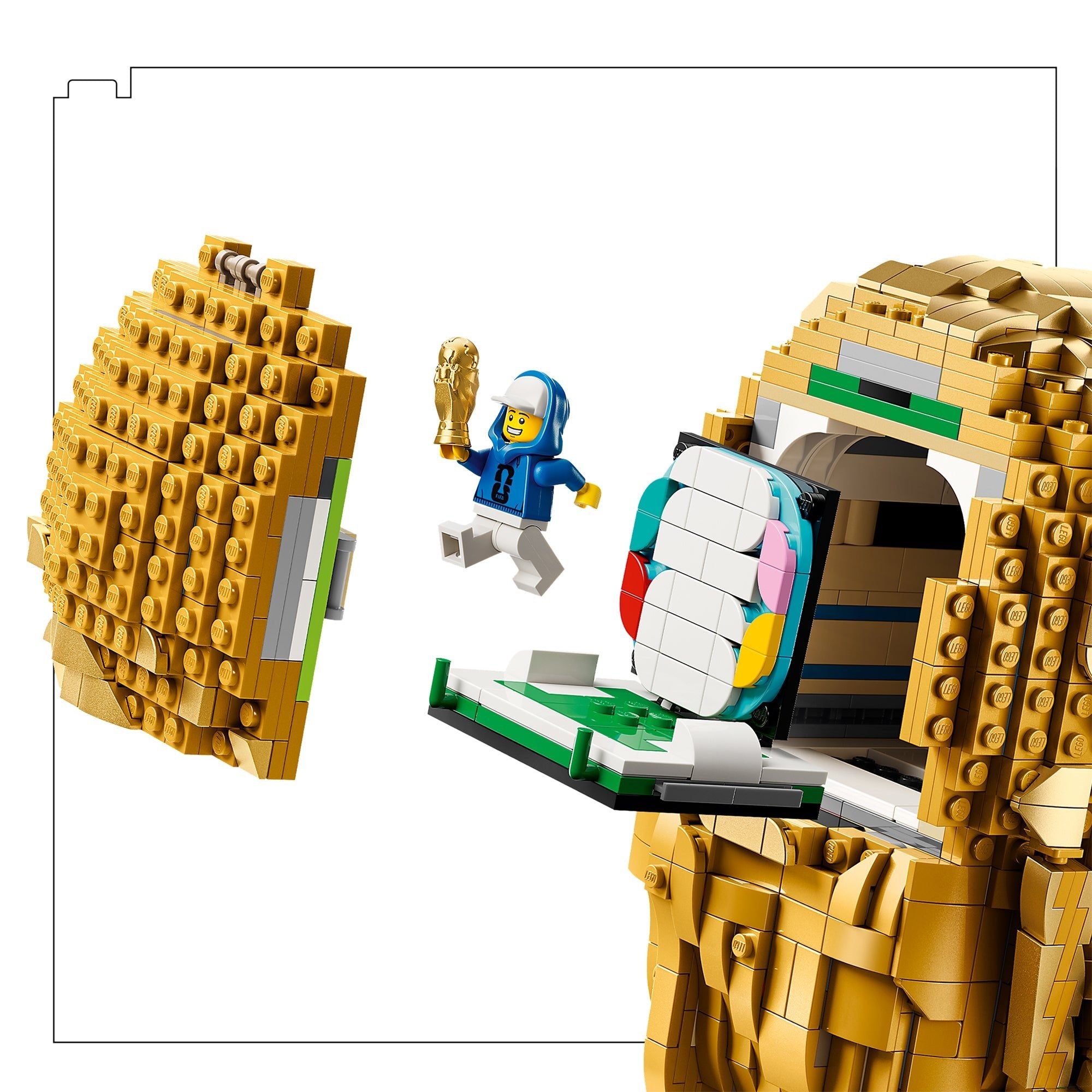 LEGO® Editions FIFA World Cup Official Trophy 43020 - Image 5
