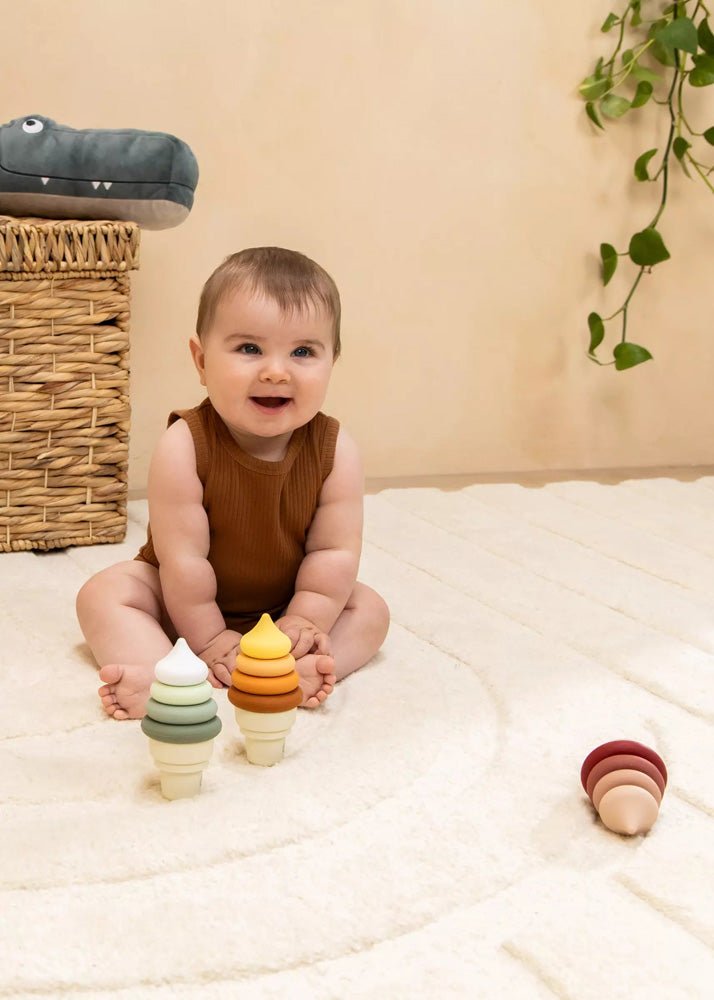 Coco Village 3 Sets of Silicone Stackable IceCream Cones 18 pcs - Image 4