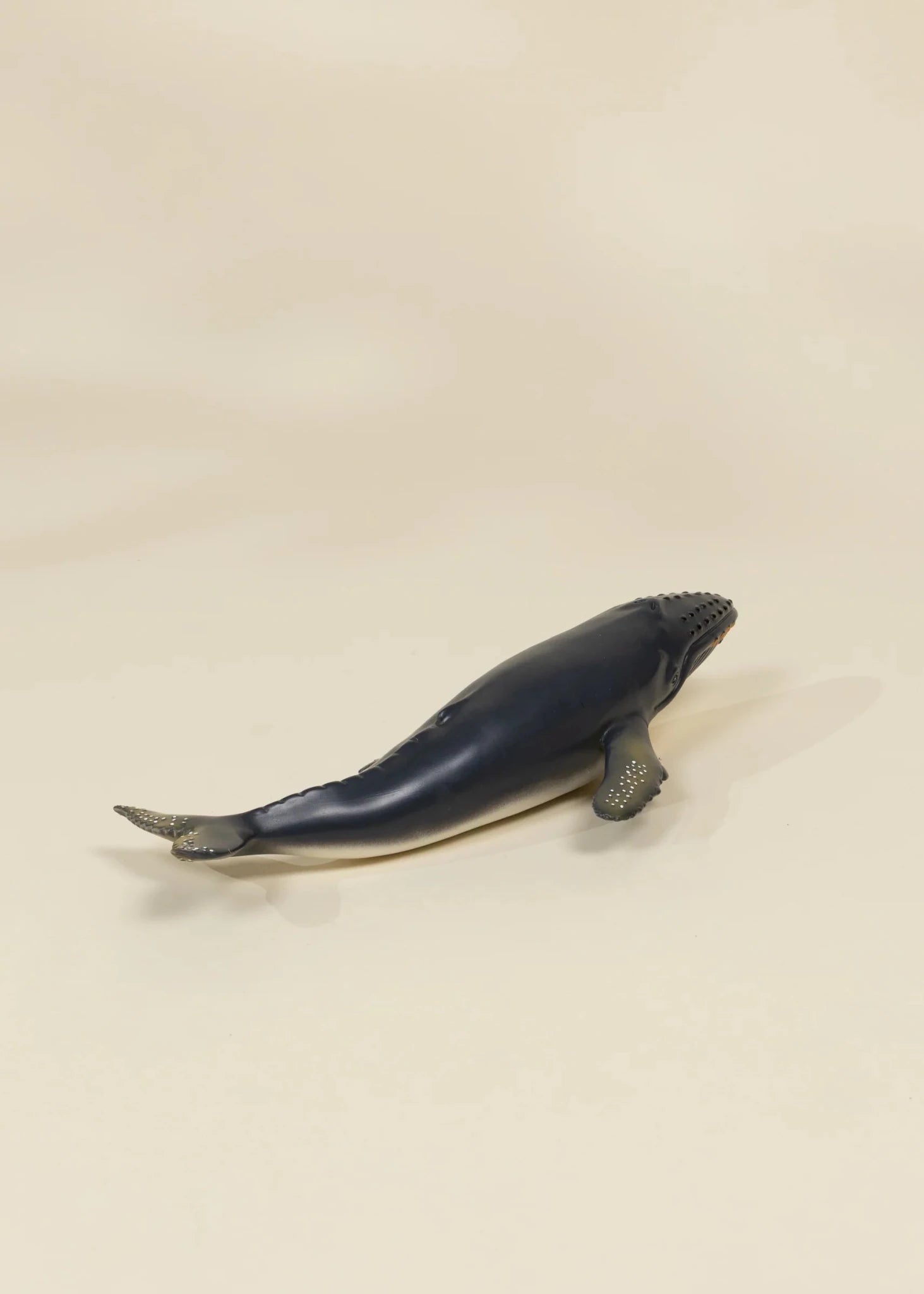 Coco Village Large Sea Life Animal Play Figurine–Humpback Whale - Image 2