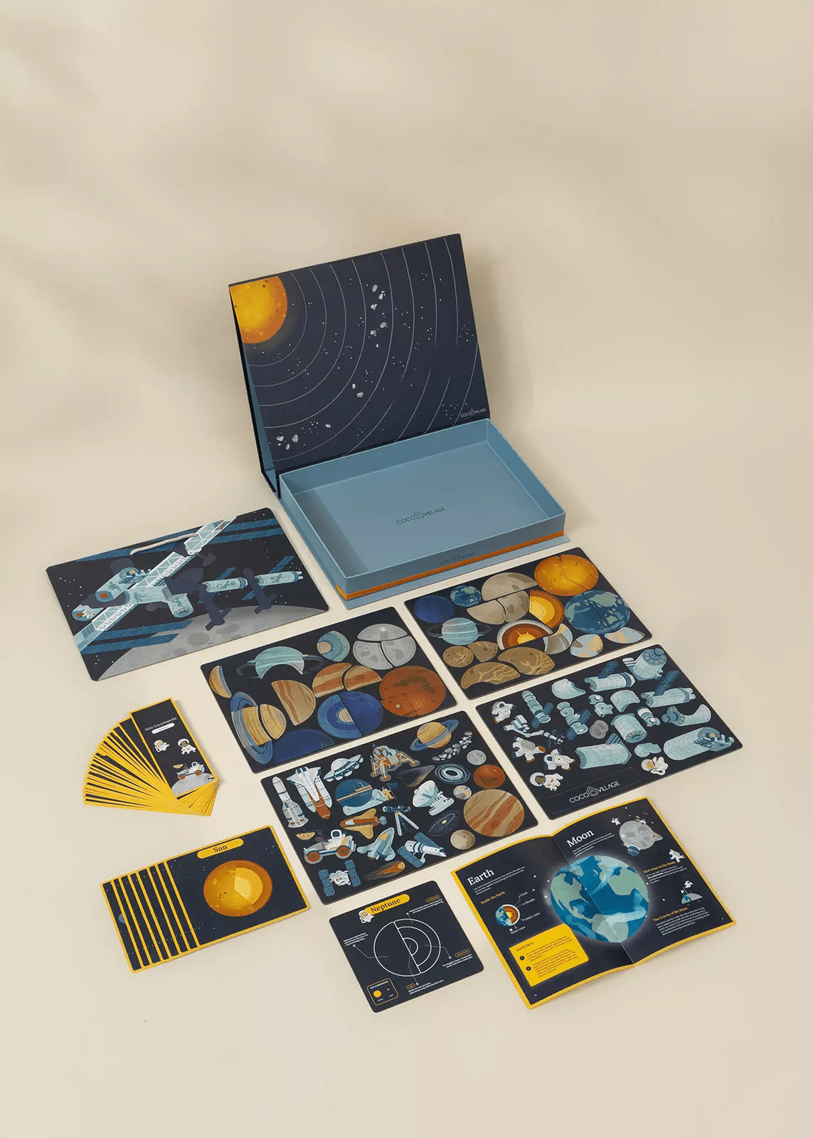 Coco Village Interactive & Magnetic Encyclopedia – Space Discovery (French Version) - Image 2