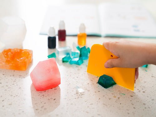 KiwiCo Crystal Ombre Soap Making - Image 3