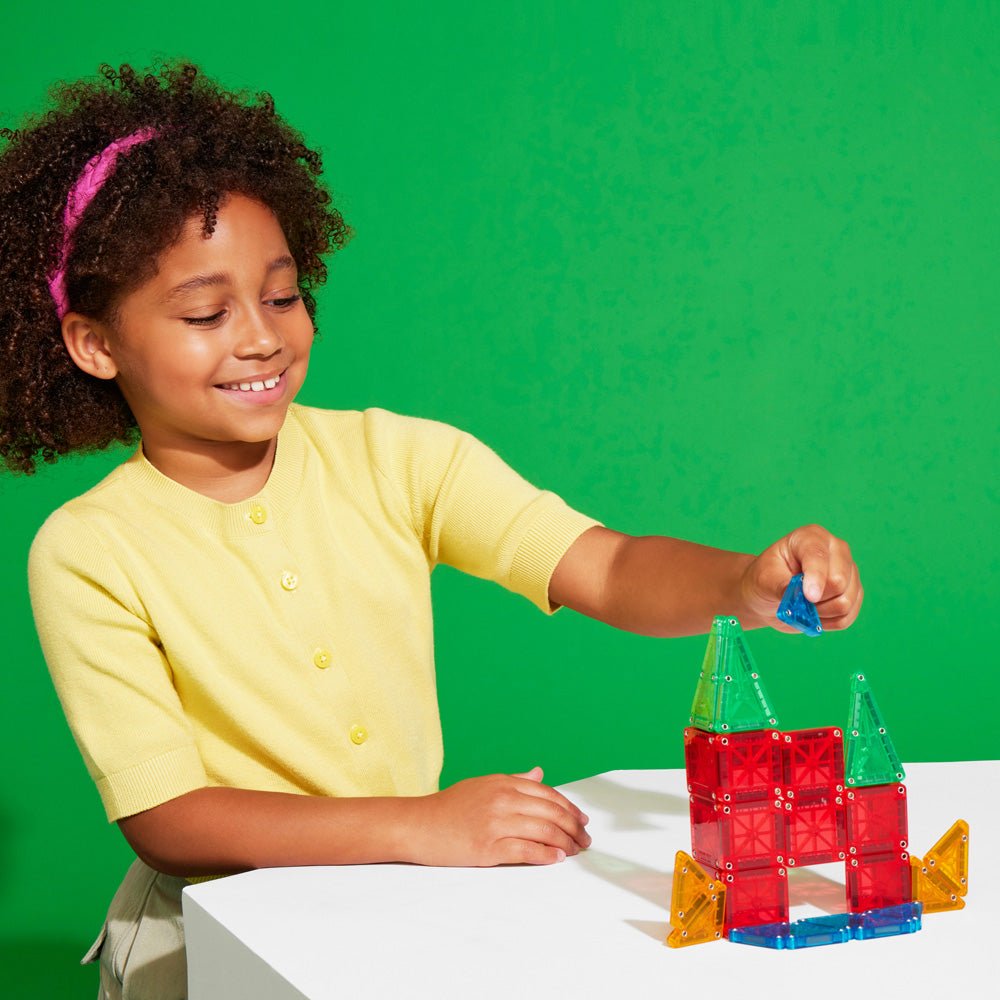 MAGNA-TILES® 26Piece Travel Construction Set - Image 7