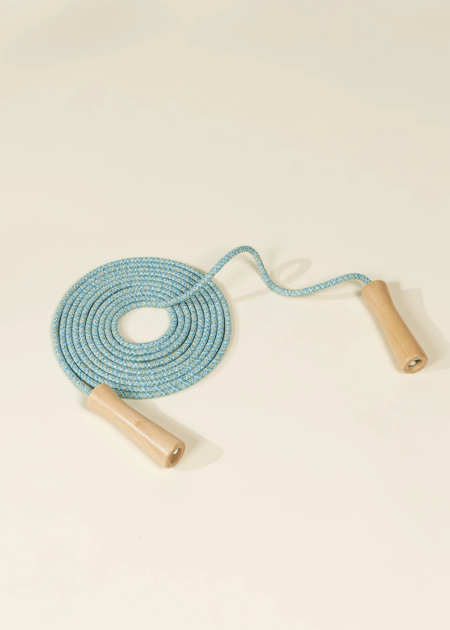 Coco Village Wooden Handle Skipping Rope – Ocean Twist - Image 2