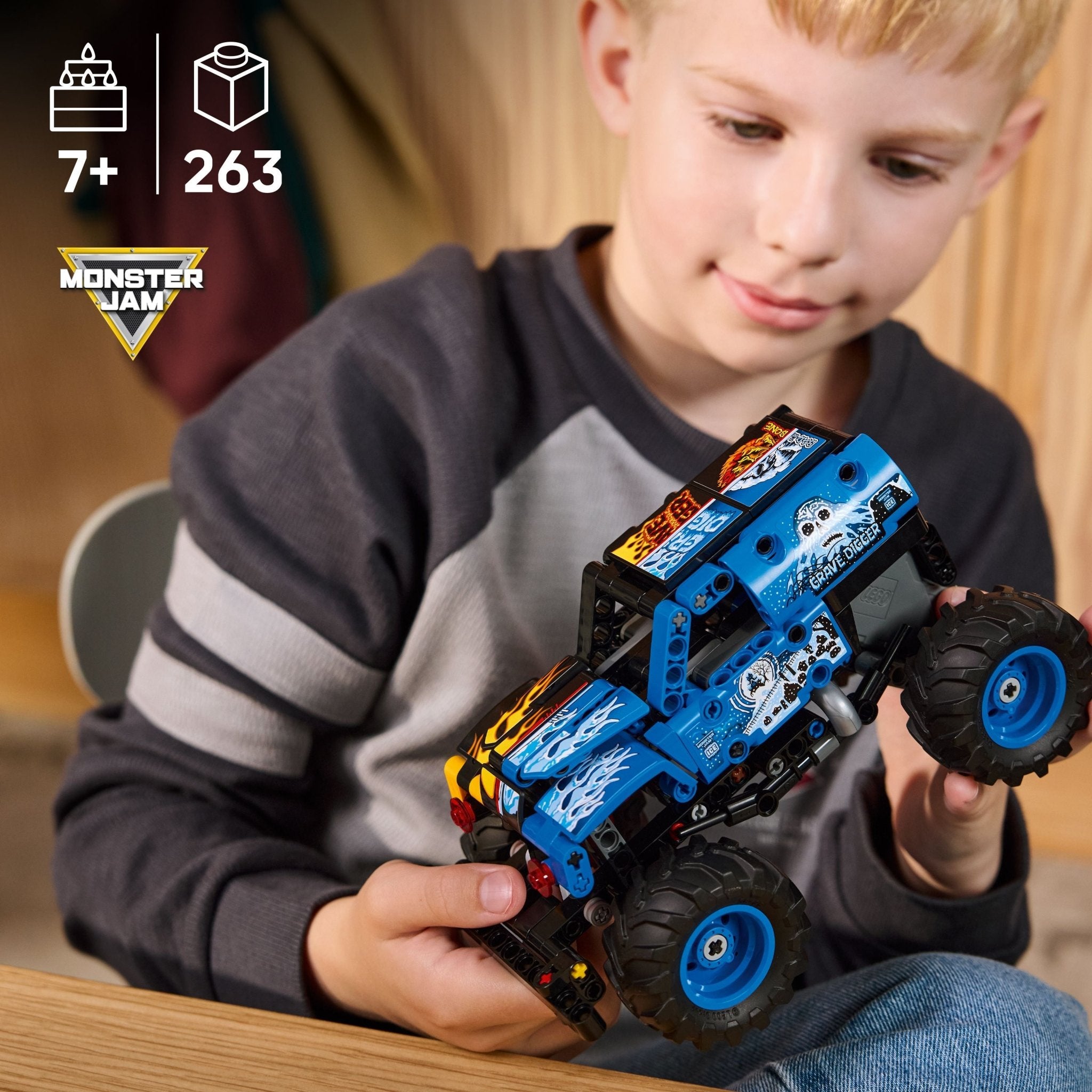 LEGO® Technic LEGO® Monster Jam Grave Digger Fire and Ice 42219 - Image 3