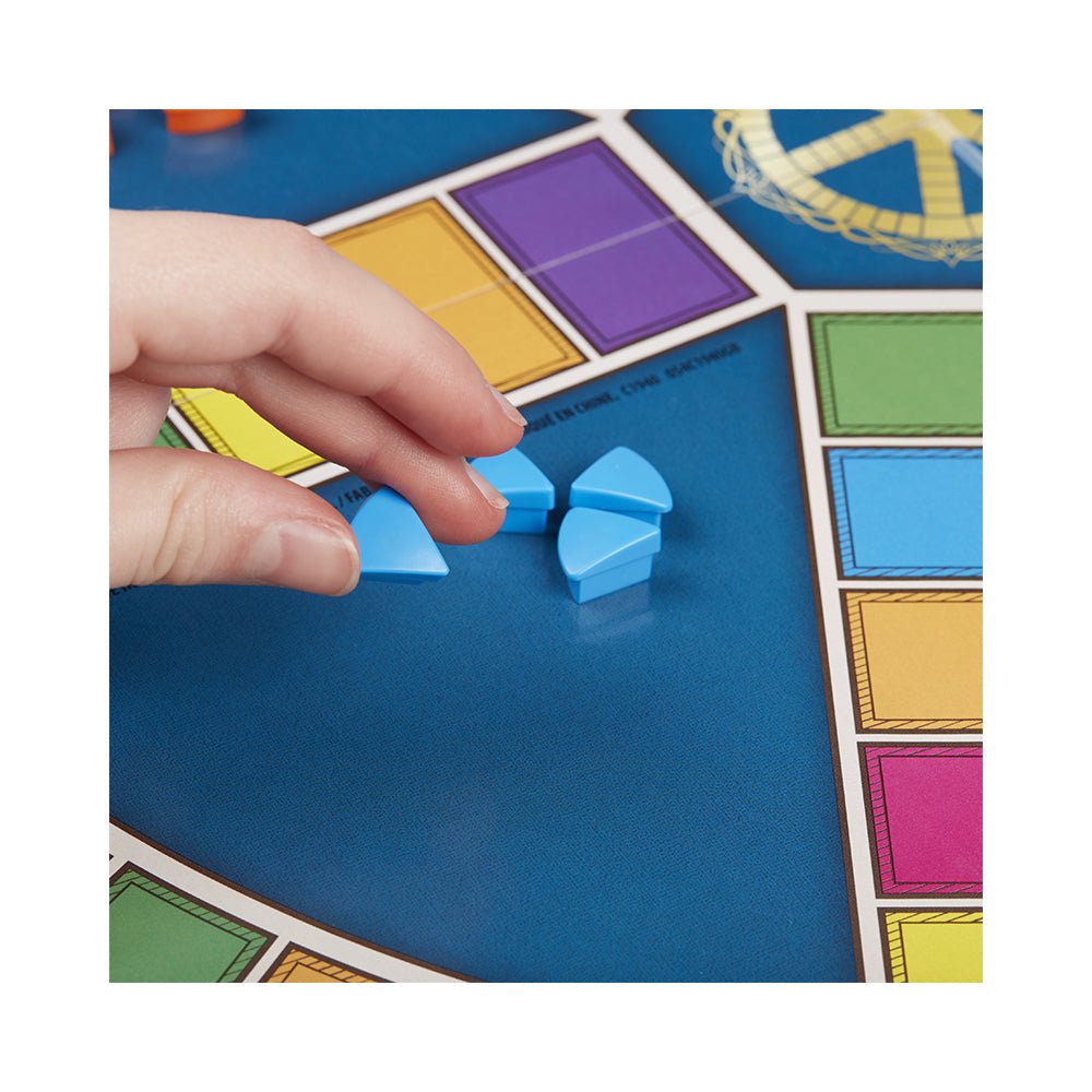 Hasbro Trivial Pursuit: Classic Edition - Image 6