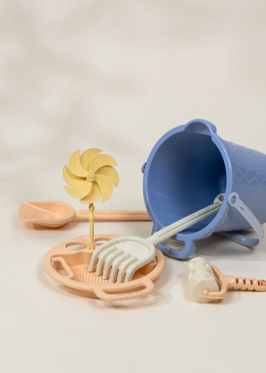 Coco Village Oversized 6-Piece Wheat Straw Sand Toy Set – Bucket & Accessories - Image 3