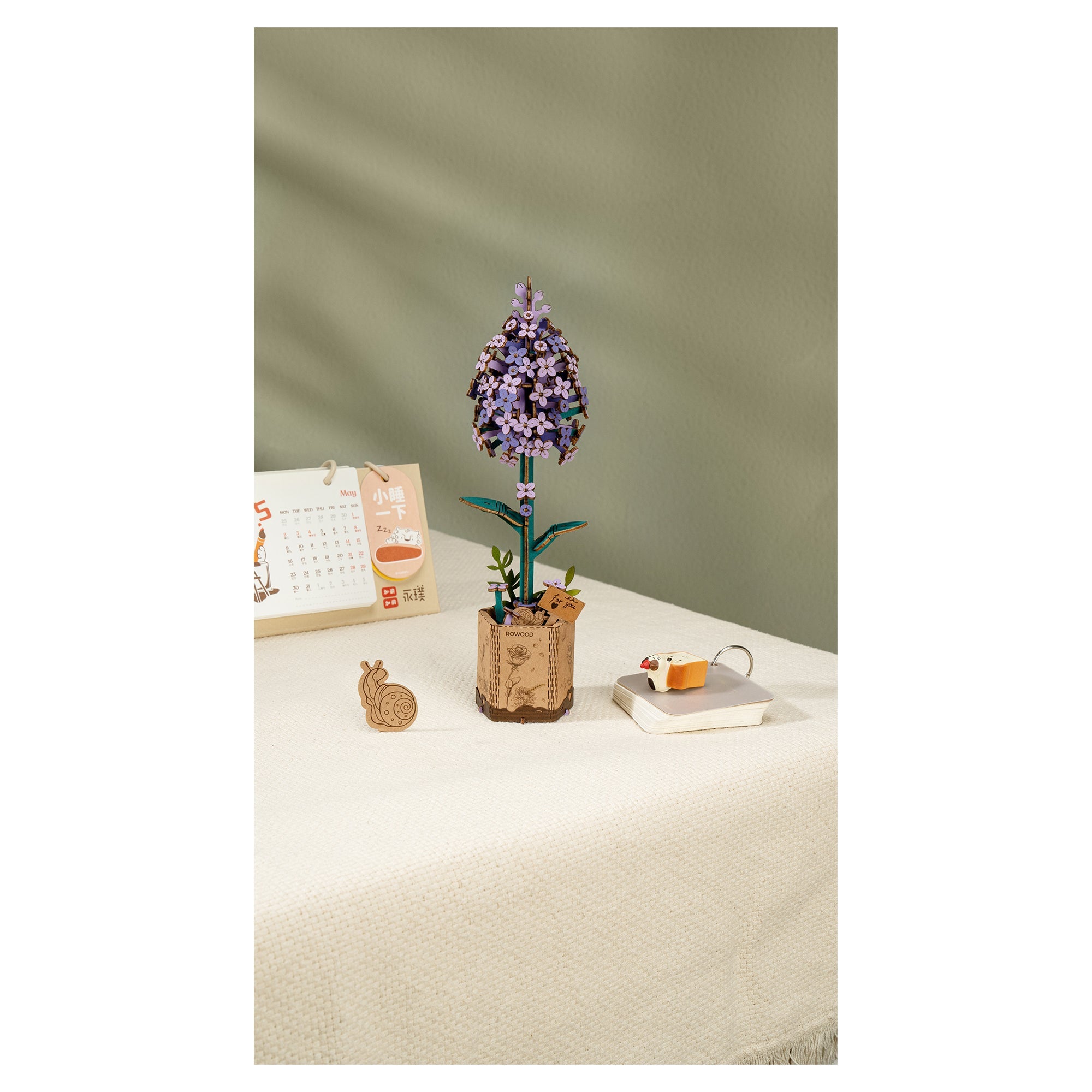 Rowood Lilac Model Kit - Image 2