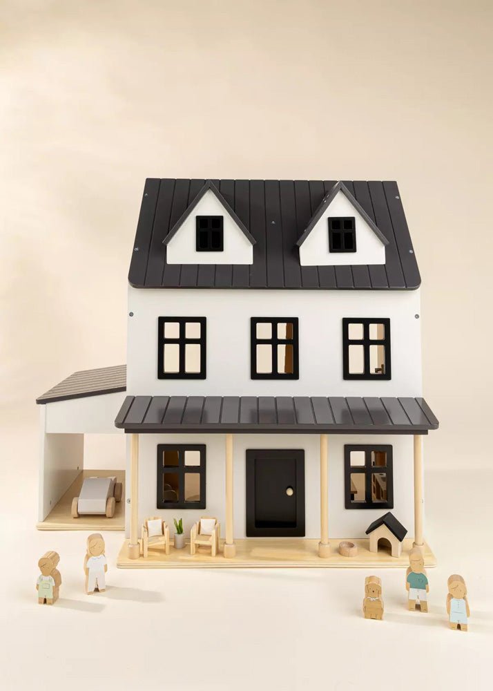 Coco Village Set of 5 Family Wooden Dollhouse characters - Image 4