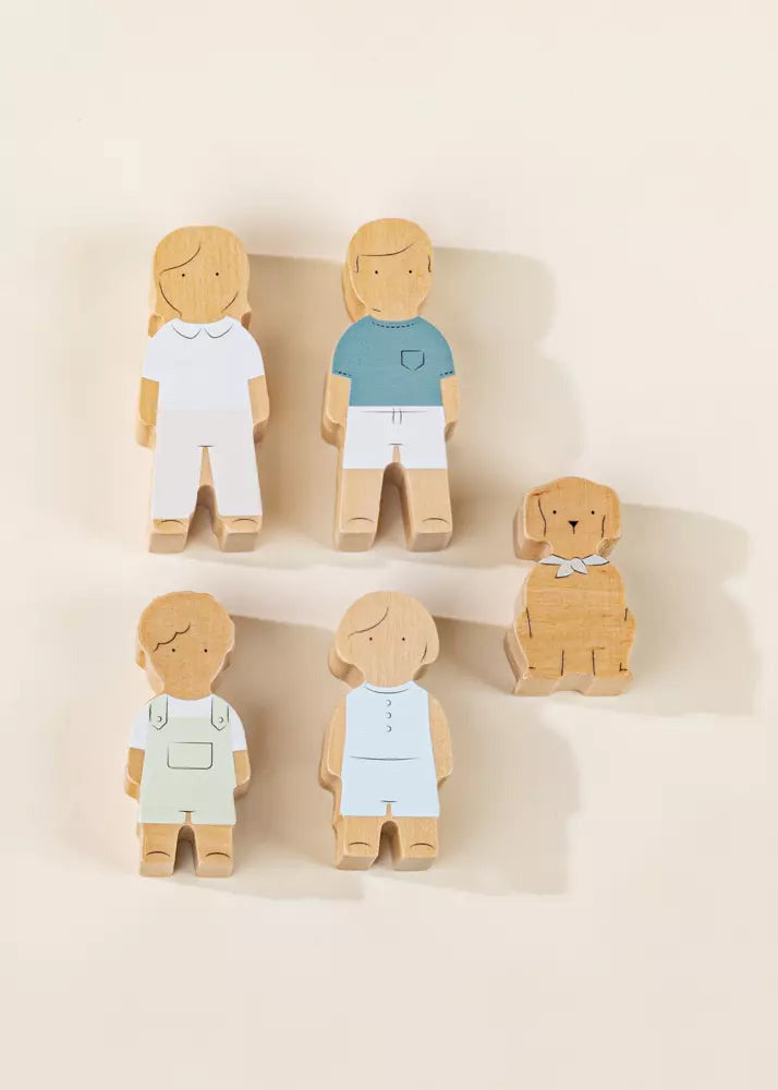 Coco Village Set of 5 Family Wooden Dollhouse characters - Image 19