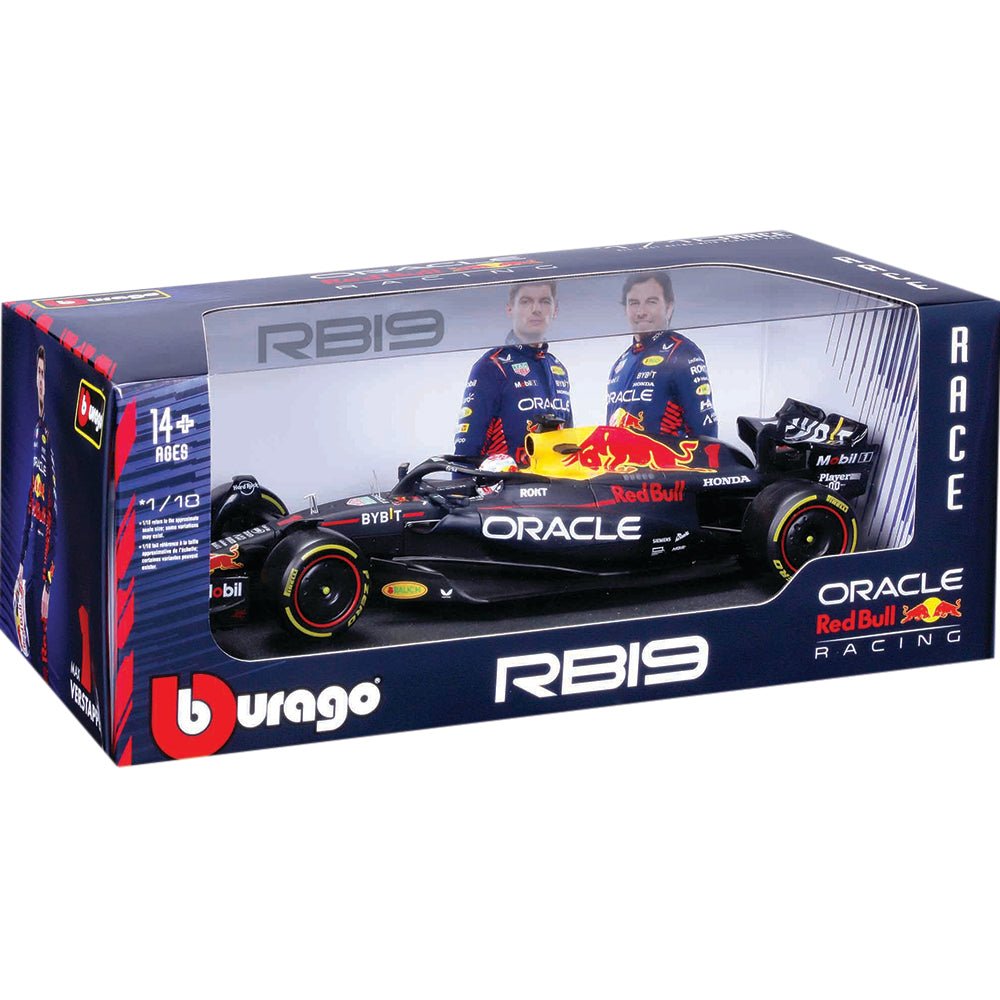 Maisto Diecast Maisto 1:18 Red Bull Racing w/Helmet (Verstappen)