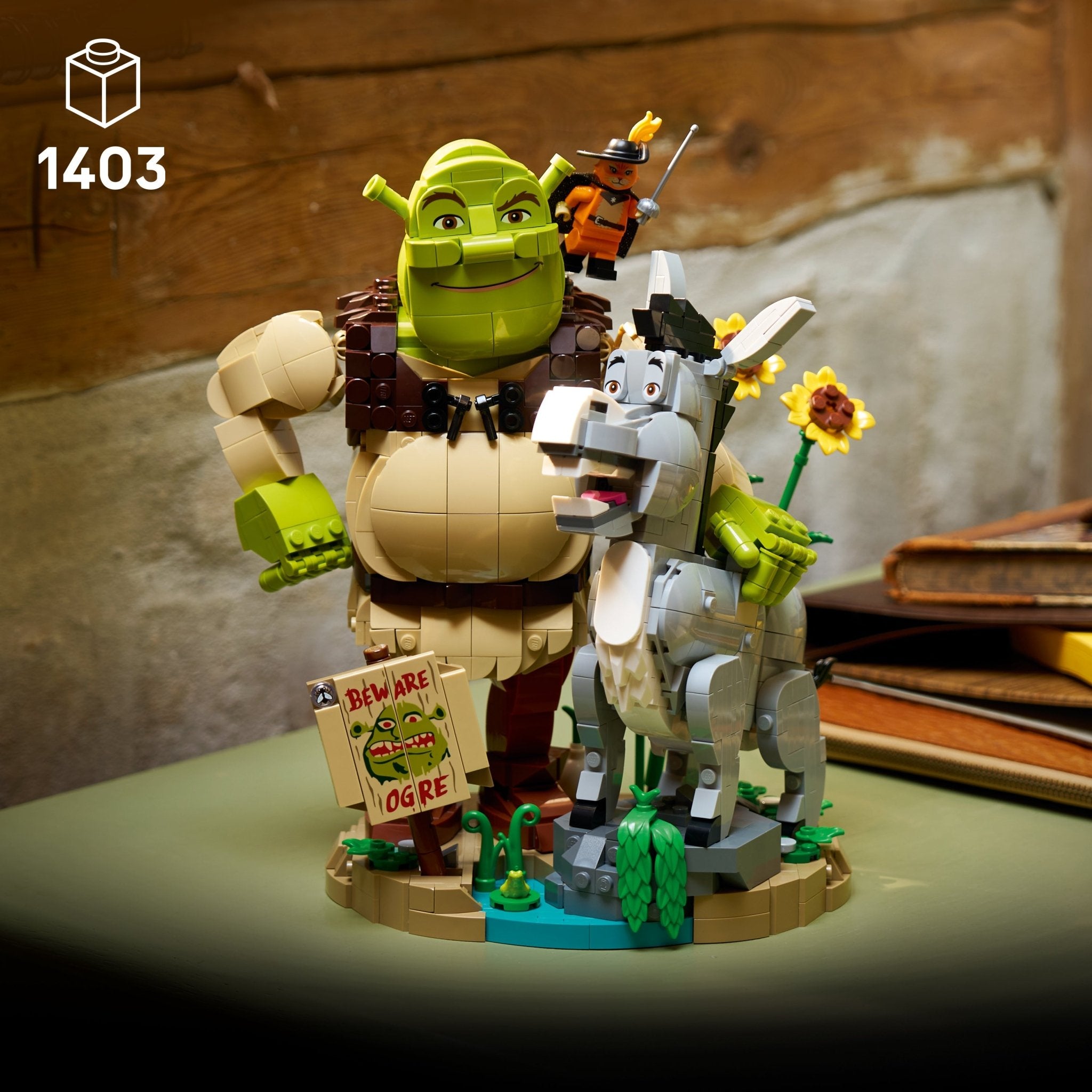 LEGO® Shrek: Shrek, Donkey & Puss in Boots 72423 - Image 2