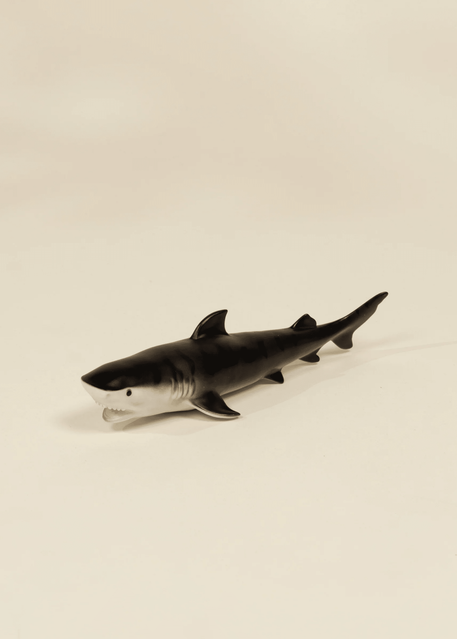 Coco Village Large Sea Life Animal Play Figurine – Tiger Shark