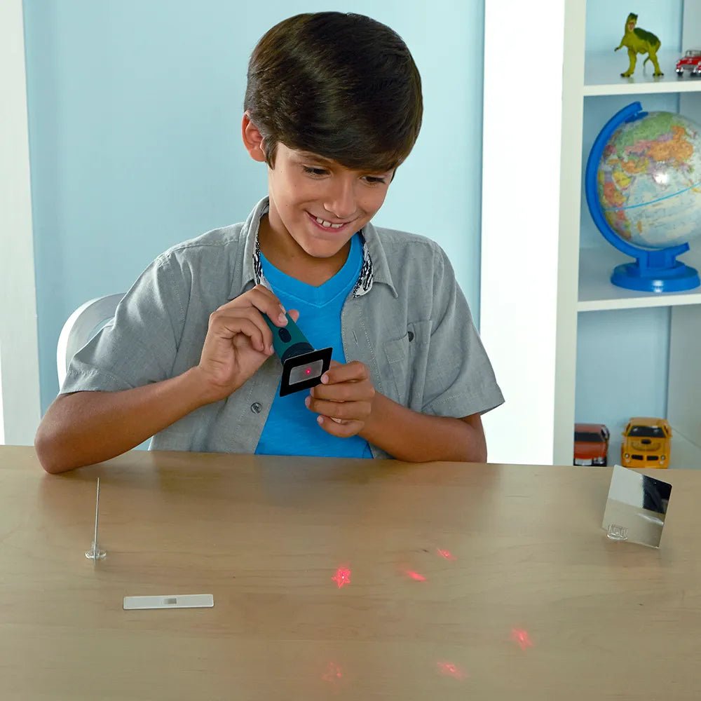Educational Insights GeoSafari® Ultimate Laser Lab - Image 3