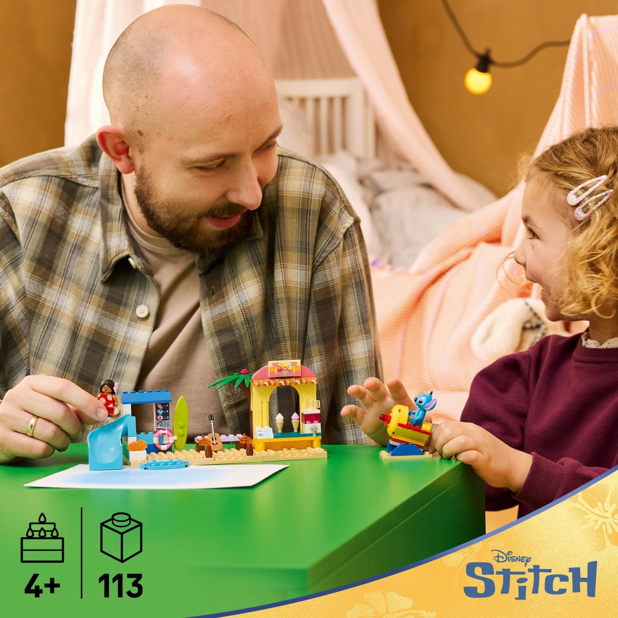 LEGO® Disney Beach Fun with Lilo & Stitch 43280 - Image 2