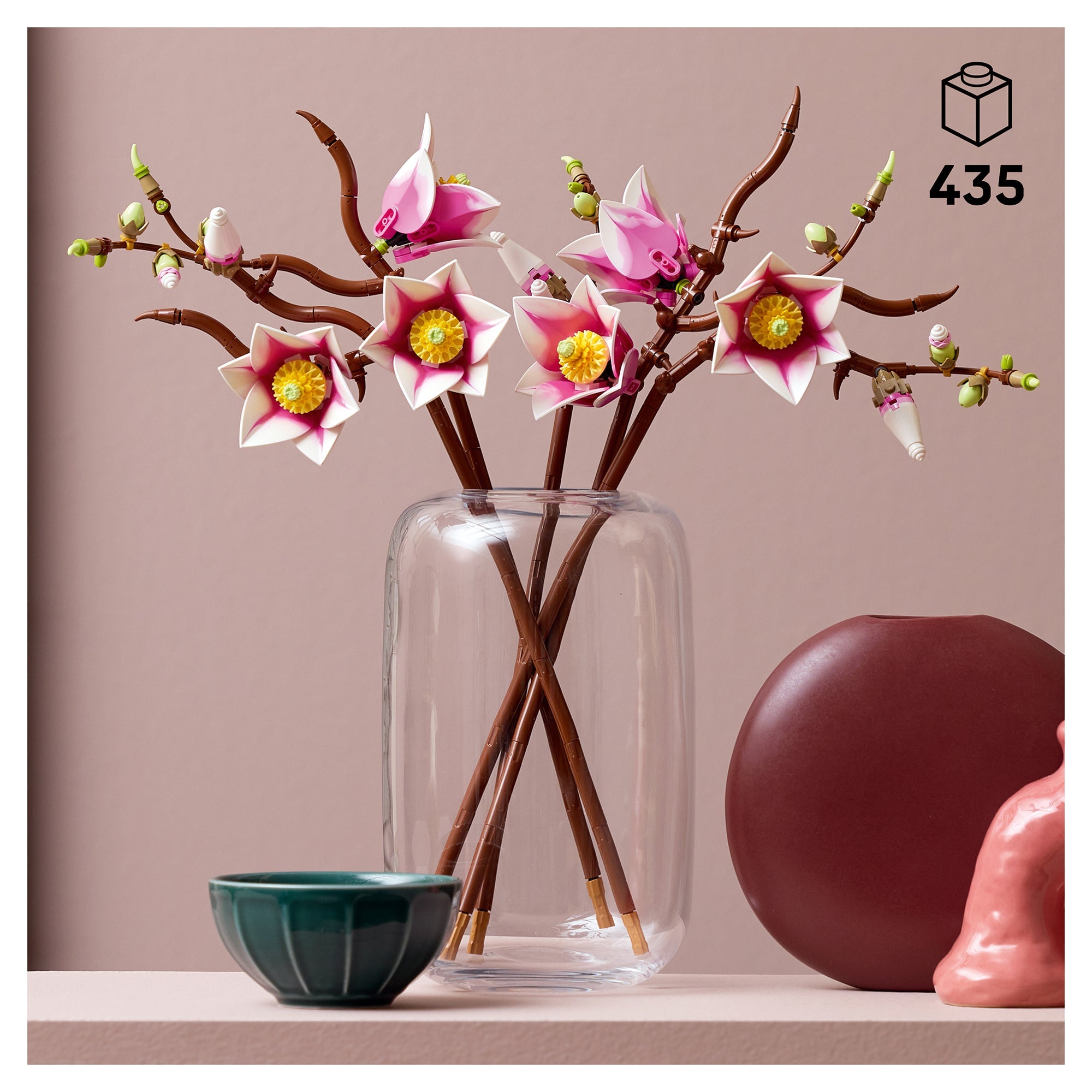 LEGO® Botanicals Magnolia Branches 11510 - Image 2