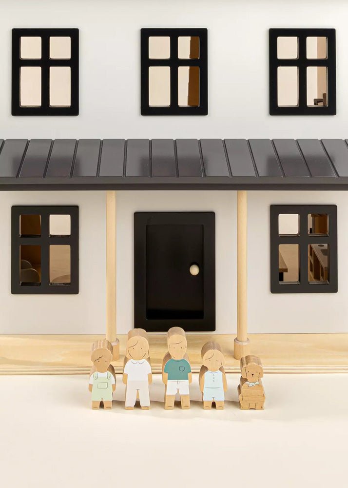 Coco Village Set of 5 Family Wooden Dollhouse characters - Image 11