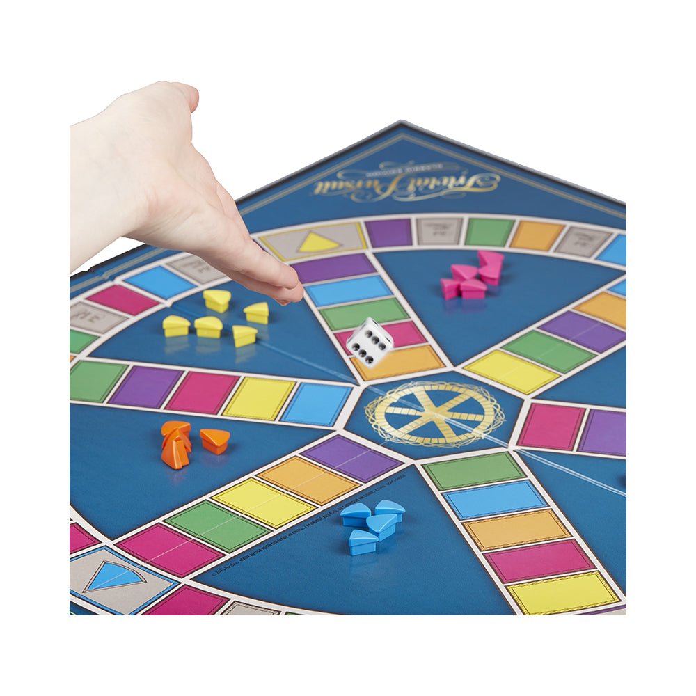 Hasbro Trivial Pursuit: Classic Edition - Image 5