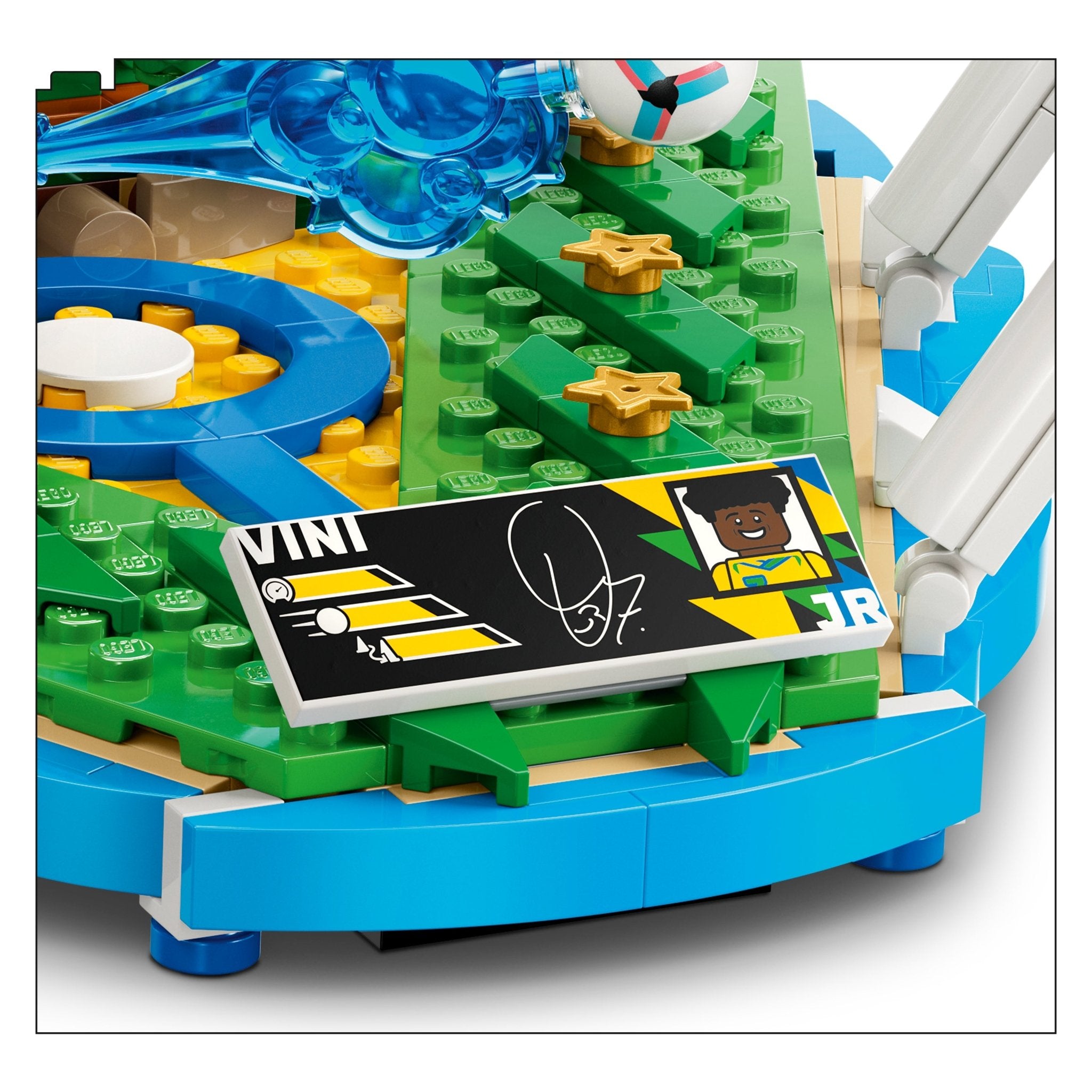 LEGO® Editions Vini Jr. – Soccer Highlights 43027 - Image 4