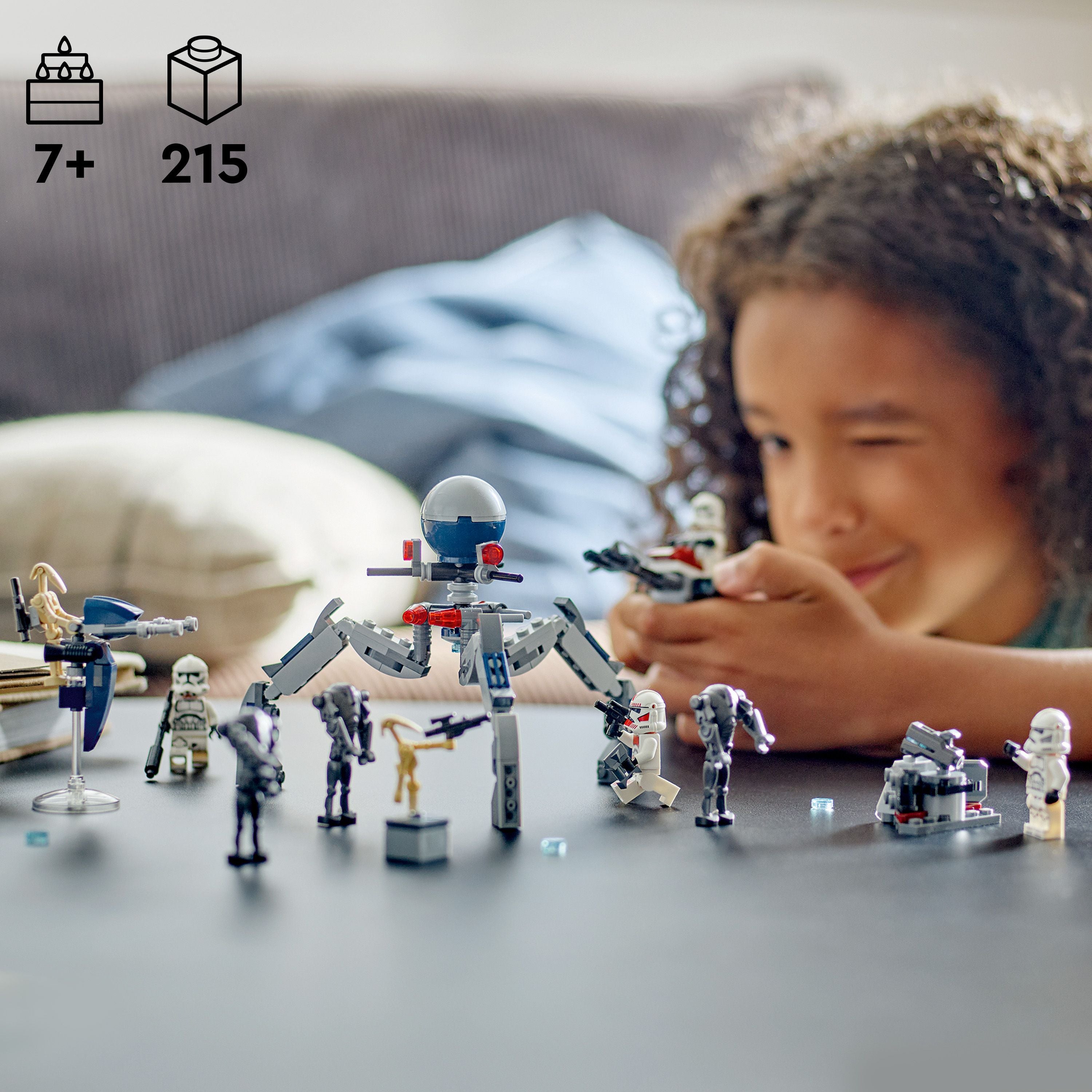 LEGO® Star WarsTM Clone TrooperTM & Battle DroidTM Battle Pack 75372 - Image 21