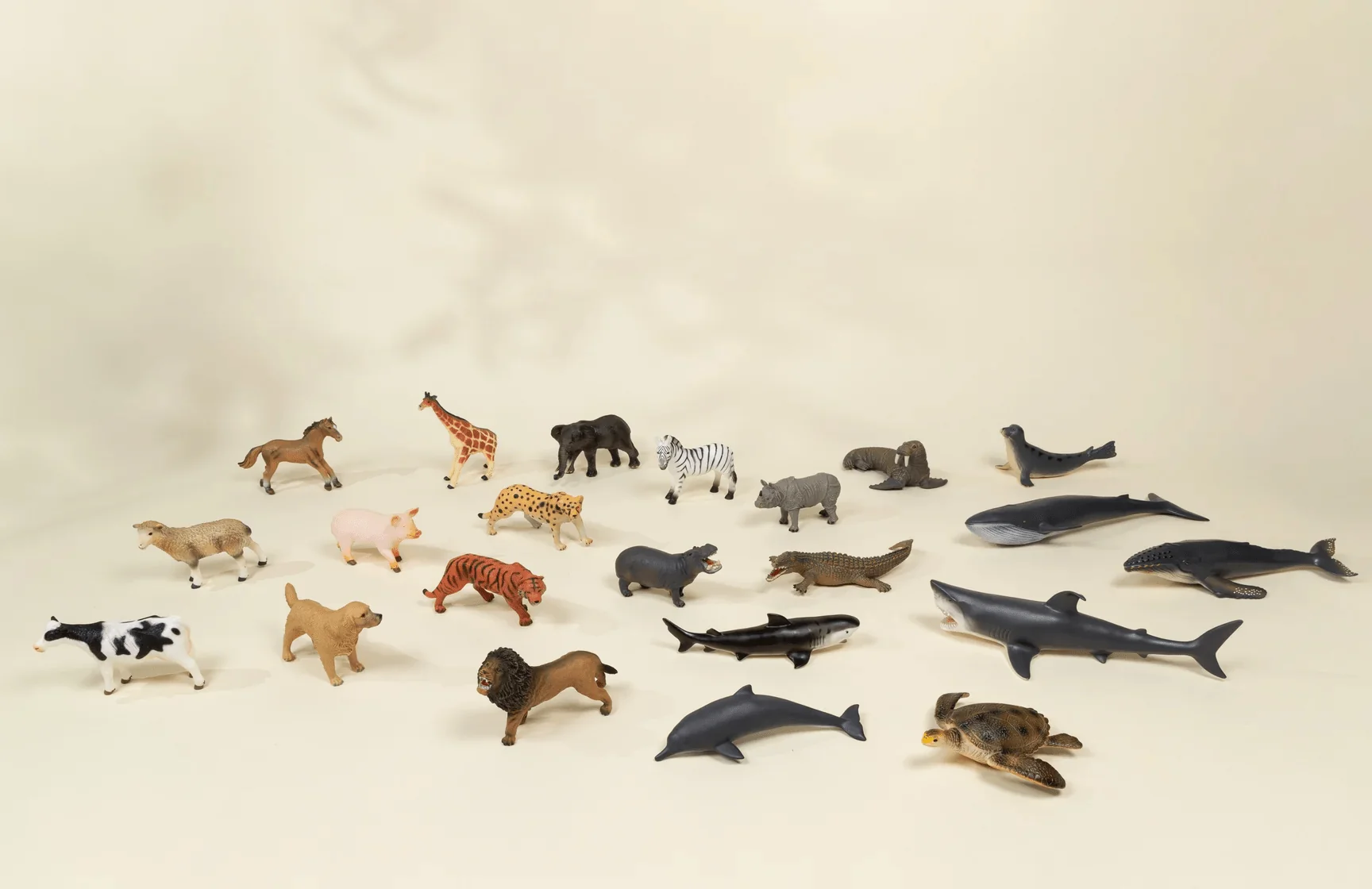 Coco Village Large Wildlife Animal Play Figurine – Elephant - Image 2