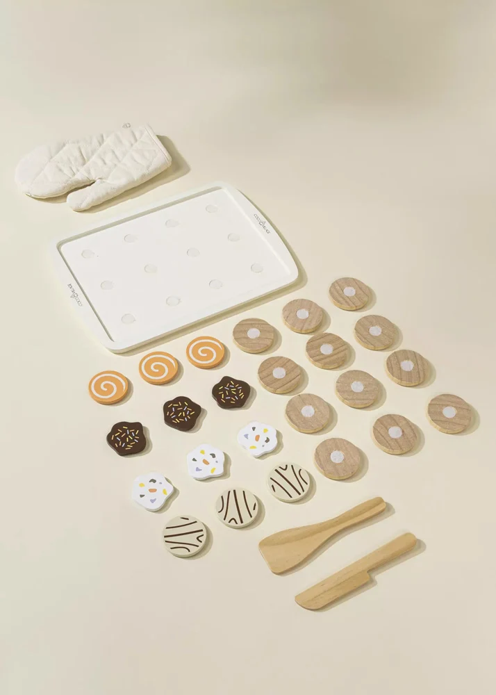 Coco Village Wooden Cookies Playset and Accessories - Image 9