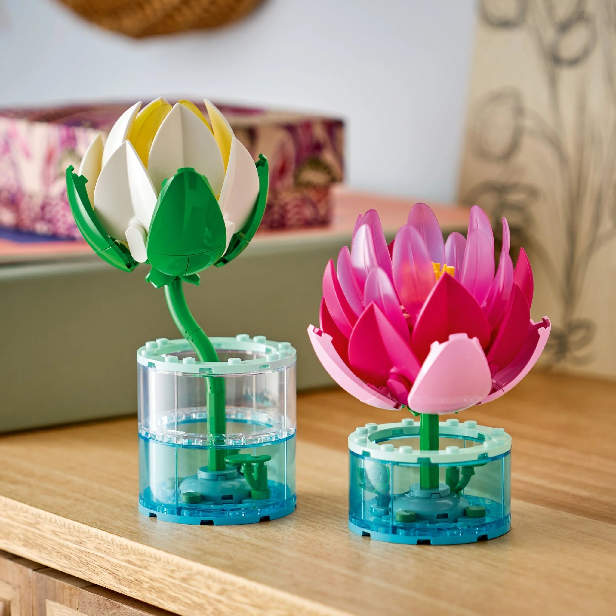 LEGO® Botanicals Water Lilies Building Toy 11511 - Image 3
