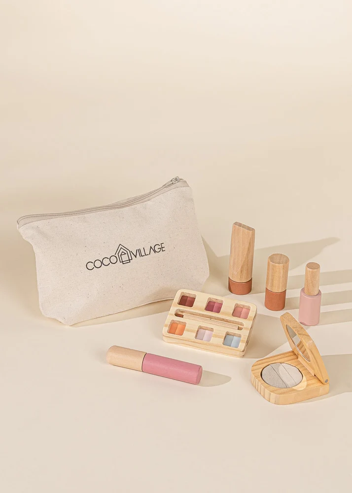 Coco Village Wooden Beauty Set