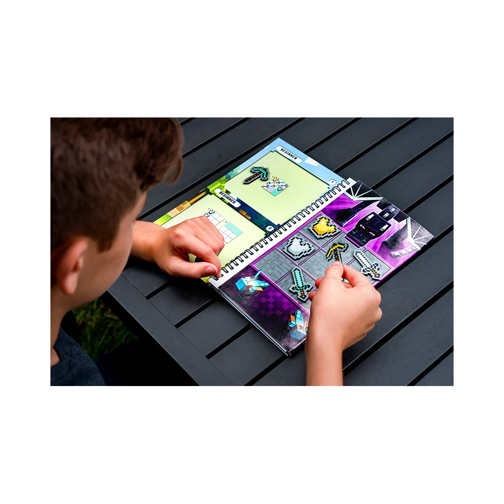 Ravensburger Minecraft Magnetic Travel Puzzle - Image 14